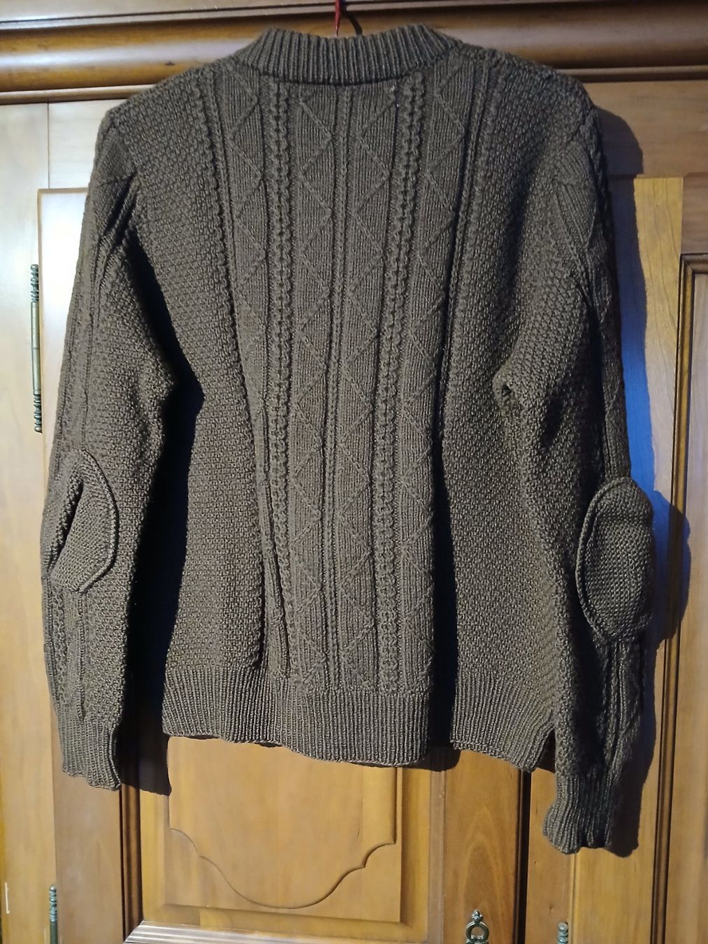 Jacken: Wunderschöne Strickjacke – Gebraucht aus Boswil von Aludo 1