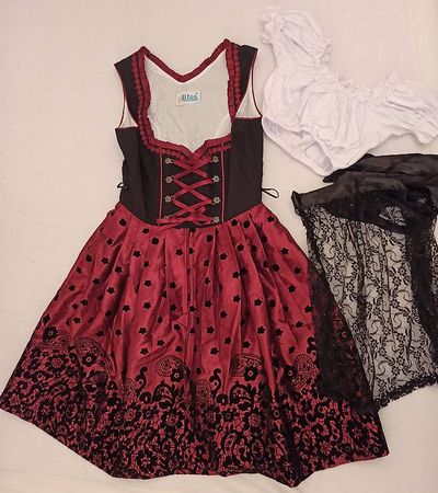 Oktoberfest-Damenkleid