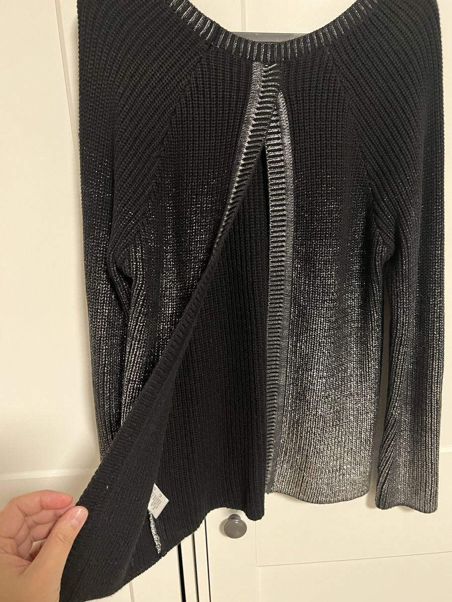 Maglioni & Felpe: Pull noir élégant avec dos ouvert – Usato da La Chaux-de-Fonds venduto da Sabinchenn 3