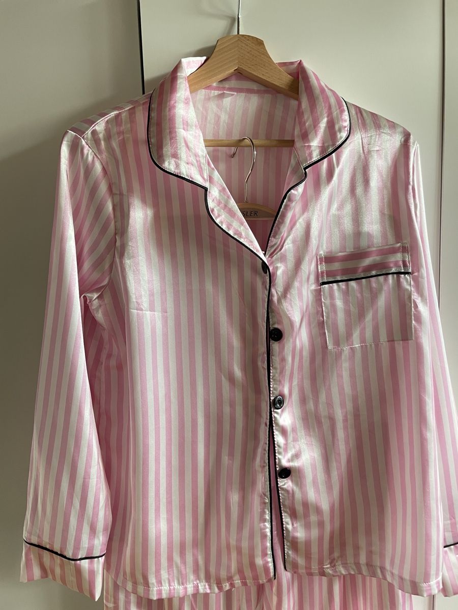 Negligees & Pigiami: Pyjama Satinoptik Gr. M/L – Nuovo (secondo la descrizione) da Münsingen venduto da Secondhand89 1