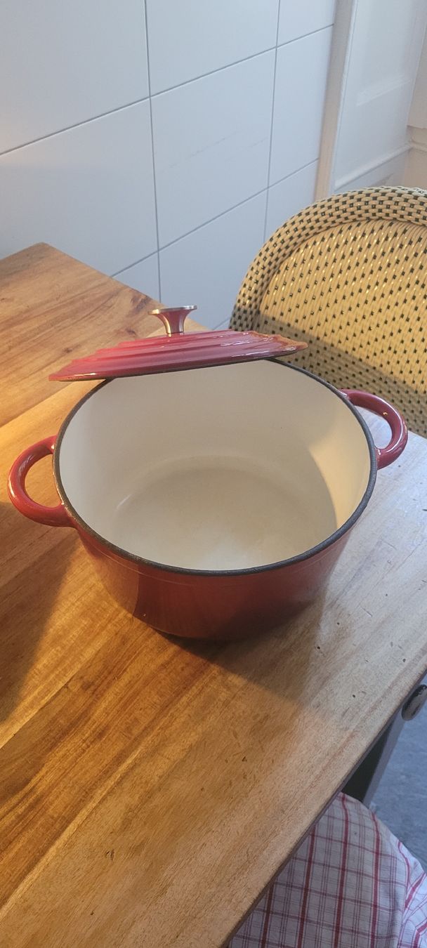 Pentole: cocotte rouge en fonte – Usato da Genève venduto da uneautresaison 1