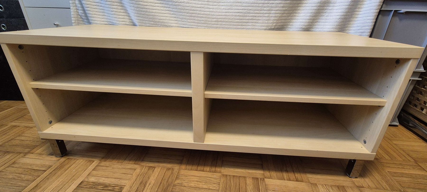 TV Möbel: Lowboard Kieferoptik mit 4 offenen Fächern – Gebraucht aus Russikon von RemosBausteine