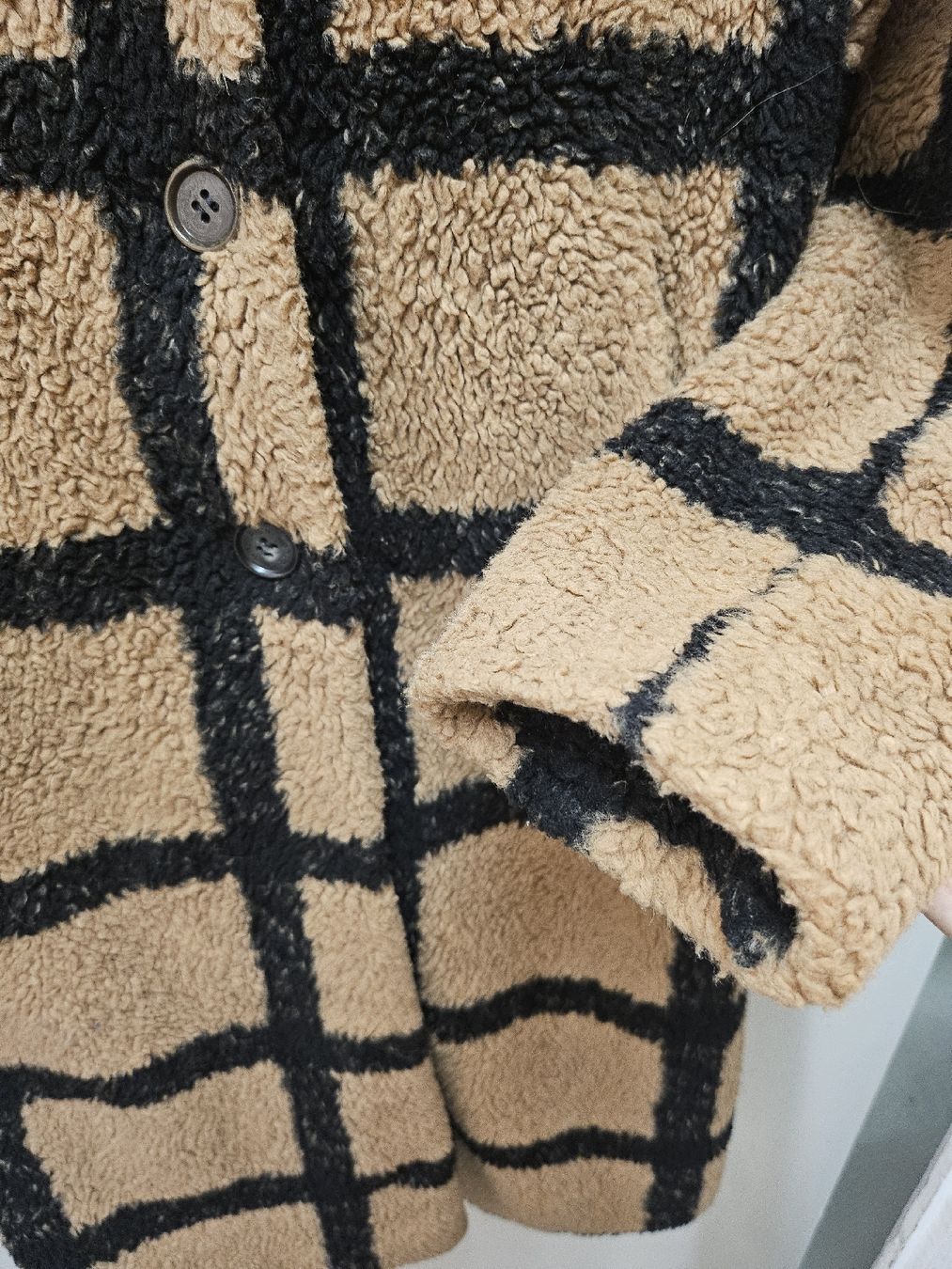 Cappotti: Coat NYLT check pattern brown black – Usato da Zürich venduto da eri_8w5v 2