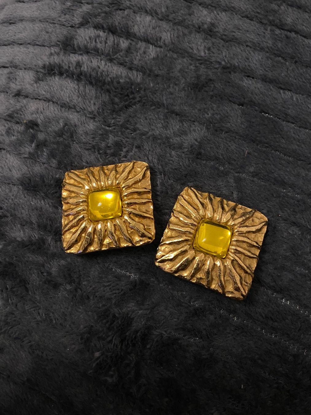 Ohrringe & -stecker: Boucle d’oreille Jean Patou – Gebraucht aus Montreux von Perledor 1