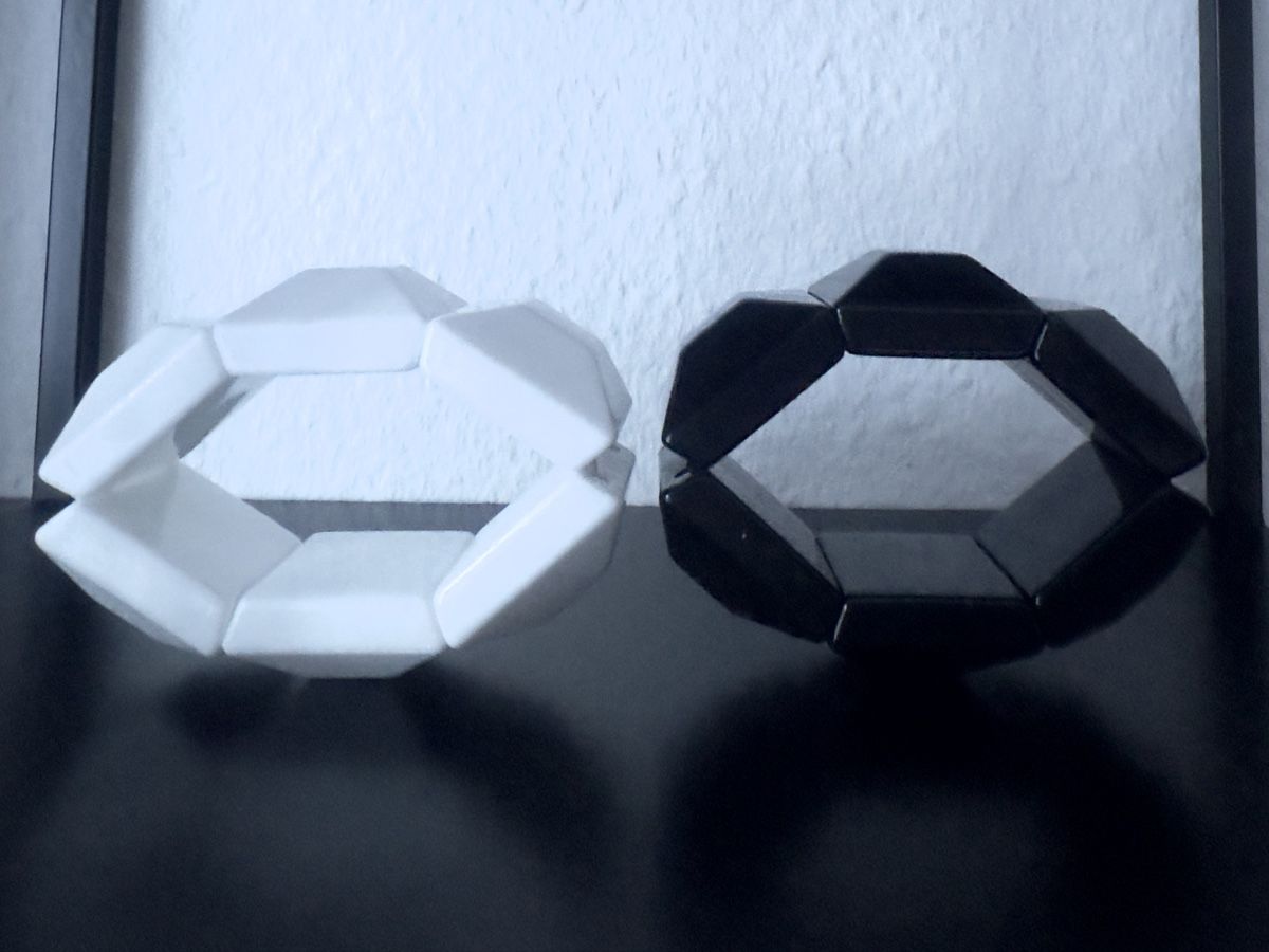 Bracciali & Braccialetti: 1980s Memphis Style Geometric Acrylic Bracelets – Usato da Affoltern am Albis venduto da Sveta75 4