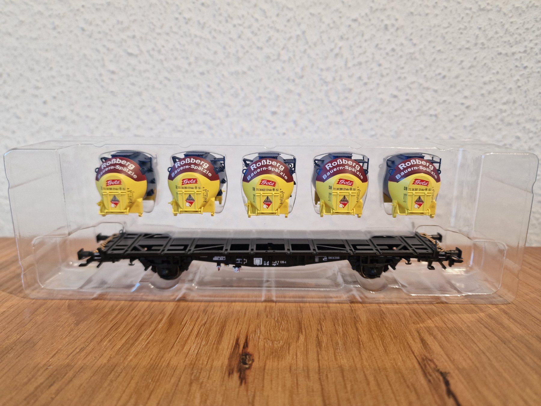 Trix Modellini di ferrovie: Behälterwagen Rossberg H0 – Nuovo e nell'imballaggio originale da Matten b. Interlaken venduto da lor_hr9w