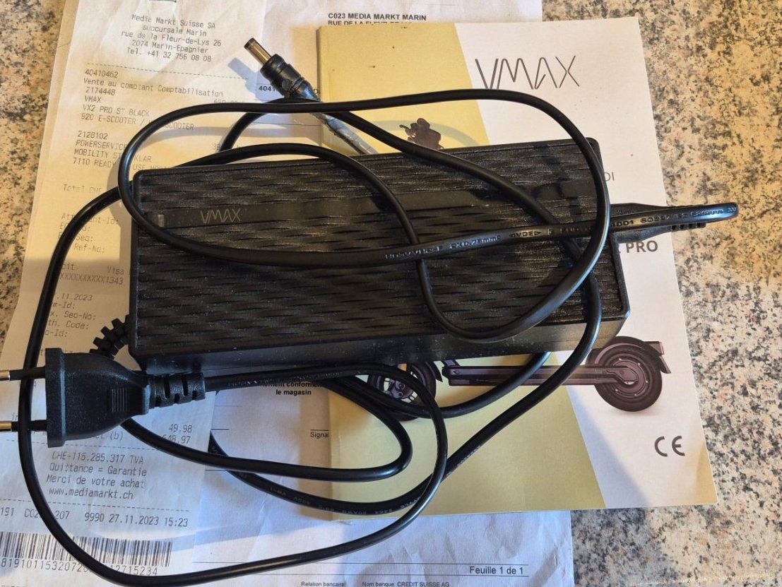 VMAX Kickboard: E-Scooter VMAX VX2 PRO ST BLACK – Gebraucht aus Asuel von petignat14 9
