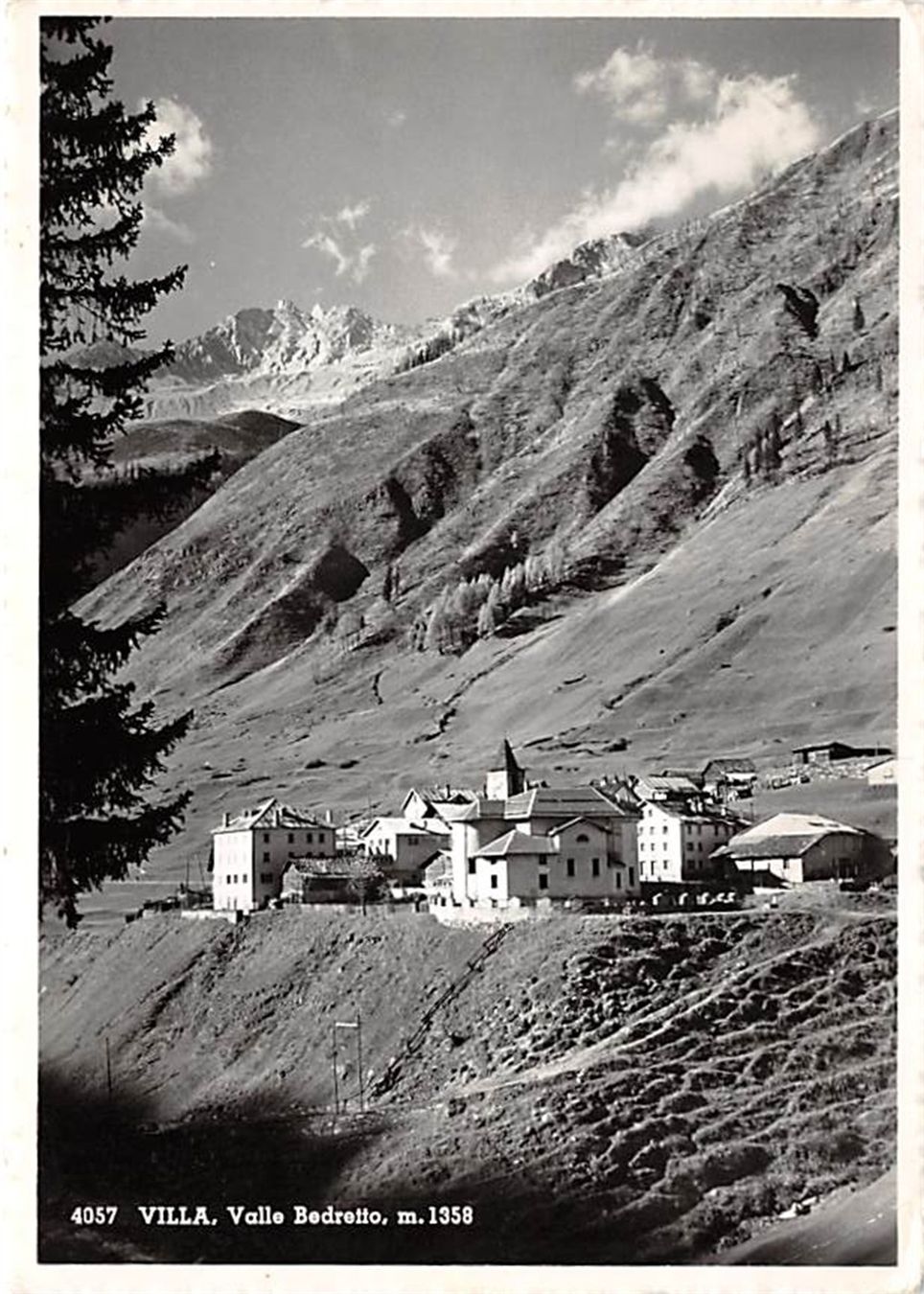 Cartes postales: Bedretto, Villa – D'occasion à Ottikon b.Kemptth. par Neptun1974