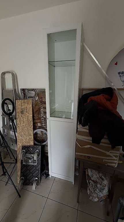 Étagères: Billy regal (vitrine) – D'occasion à Neuenegg par dur_b79r