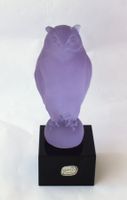 Eule violettes Kristallglas Bohemia Crystal auf Sockel