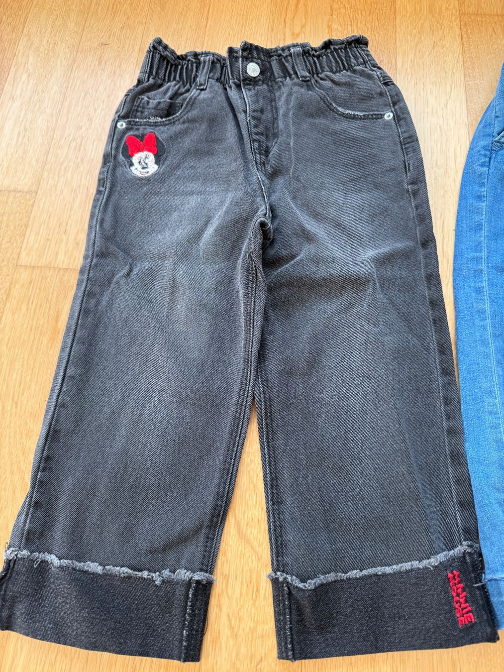 Hosen: Kleiderpaket Mädels, Grösse 104 & 116 – Gebraucht aus Baden von polveres 3