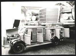 Fotografie Lastwagen Mercedes Benz, LKW-