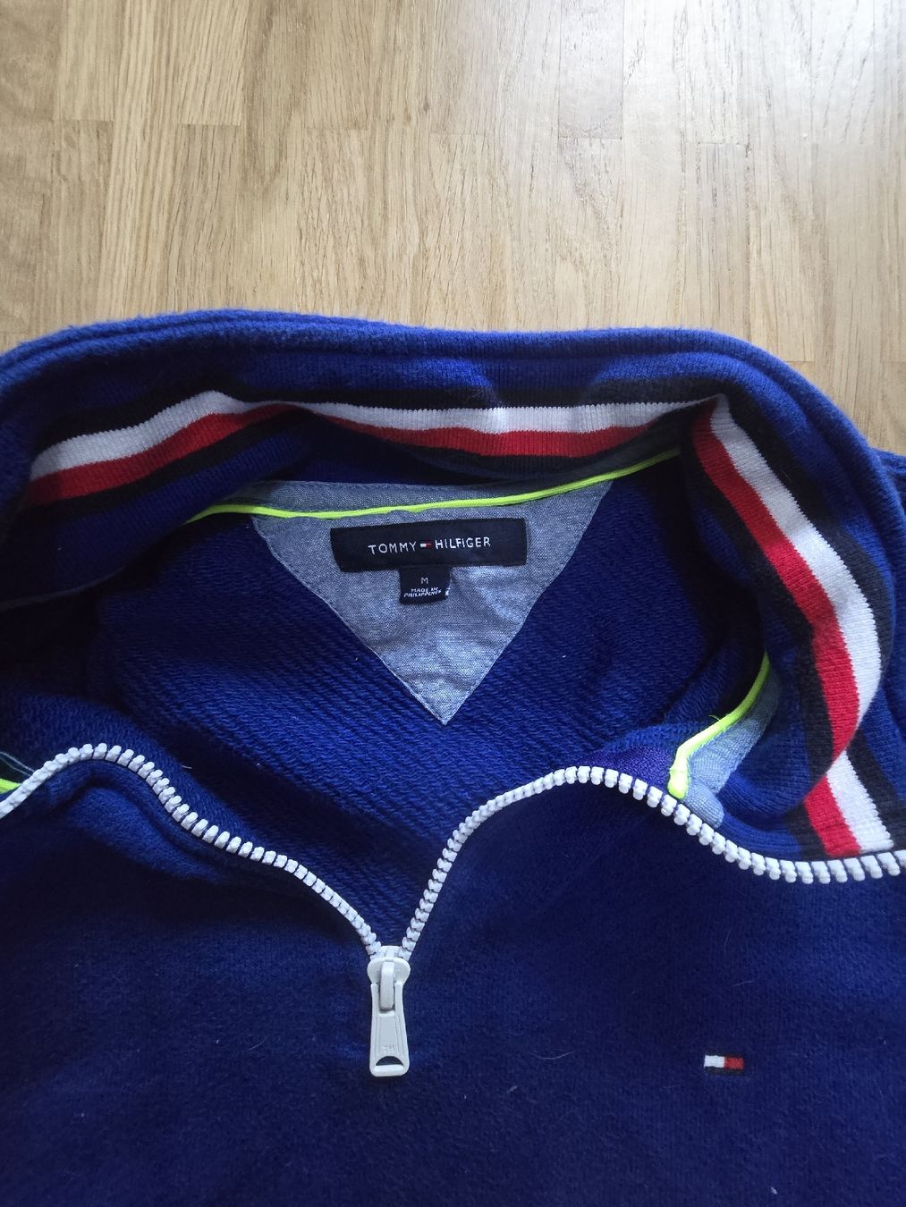 Tommy Hilfiger Maglioni & Felpe: Tommy Hilfiger, pull zippé, bleu, taille M, parfait! – Usato da Mont-sur-Lausanne venduto da Didinho 1