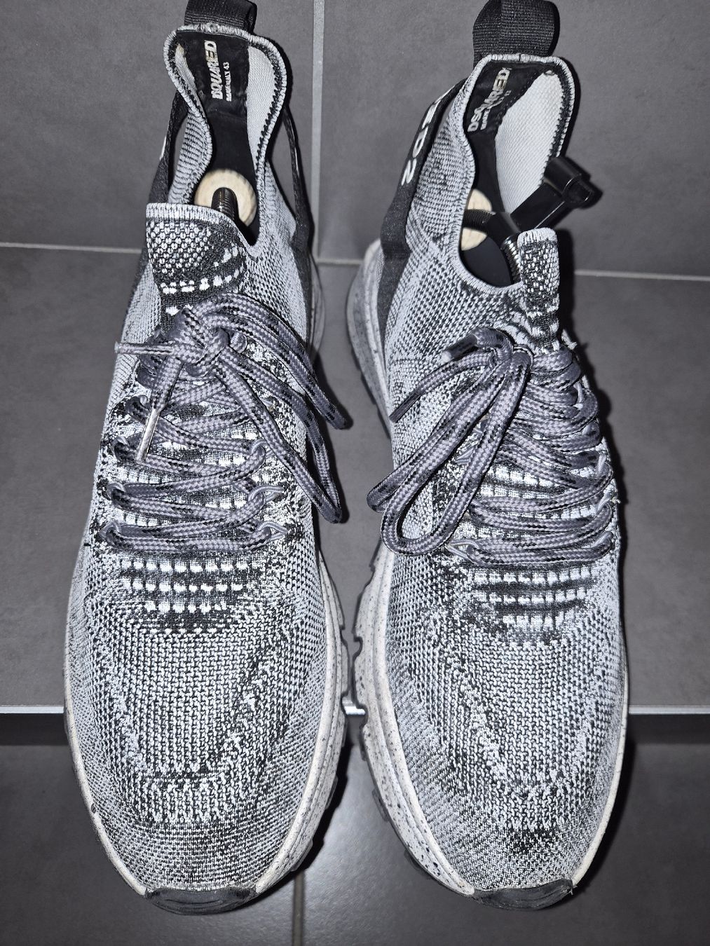 Dsquared2 Scarpe da uomo: Sneakers Dsquared2 en 43 – Usato da Font venduto da Stef75 2