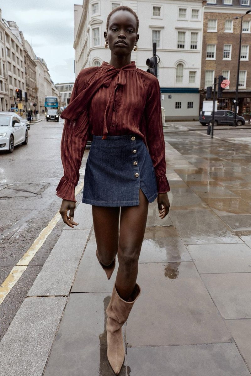 Zara Gonne: ZARA Hosenrock Gr. M  – Nuovo e nell'imballaggio originale da Wetzikon ZH venduto da sunshine054