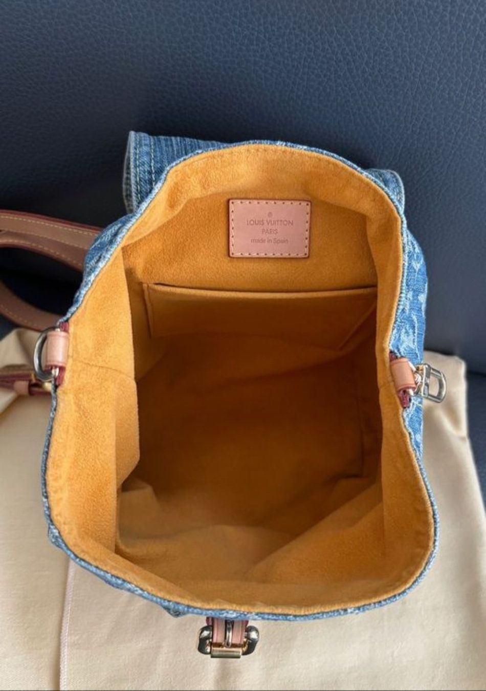 Louis Vuitton Rucksäcke: Louis Vuitton Denim Rucksack – Neu (gemäss Beschreibung) aus Sissach von fionayyo 3