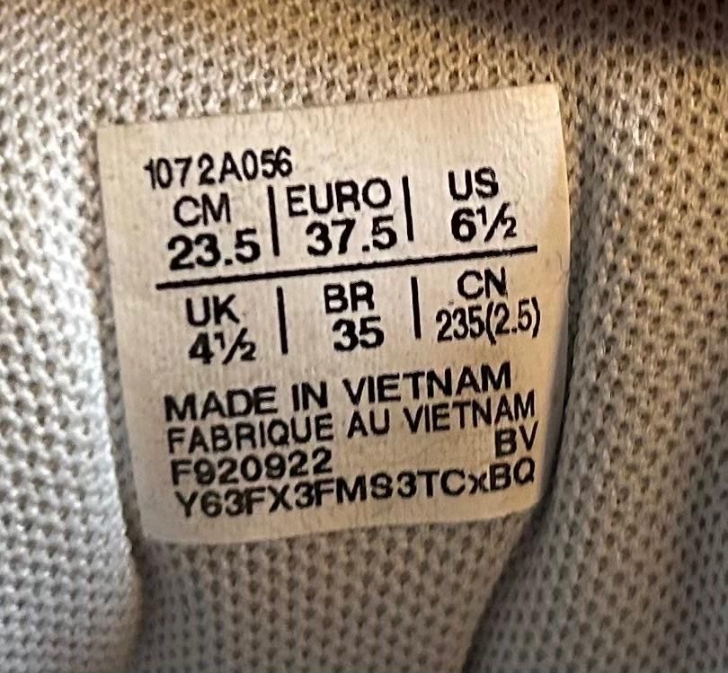 Scarpe da uomo: Asics Hallenschuhe Gr. 37.5 – Usato da Zürich venduto da sidney2015 3