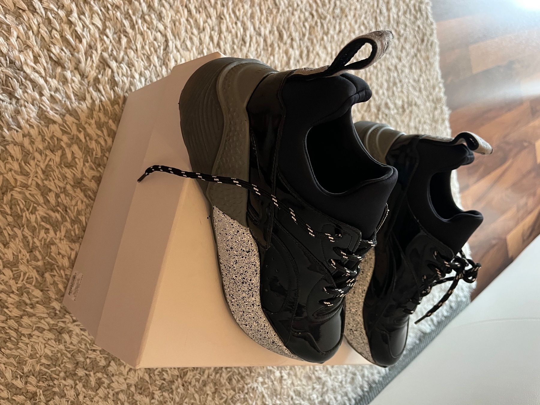 Stella McCartney Damenschuhe: Stella McCartney sneakers – Neu und originalverpackt aus Laupen BE von Smythe