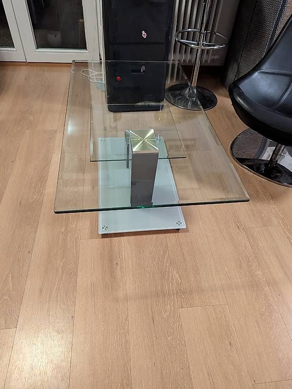 Tische: Glas Couchtisch – Gebraucht aus Biberist von michaelbr96 3