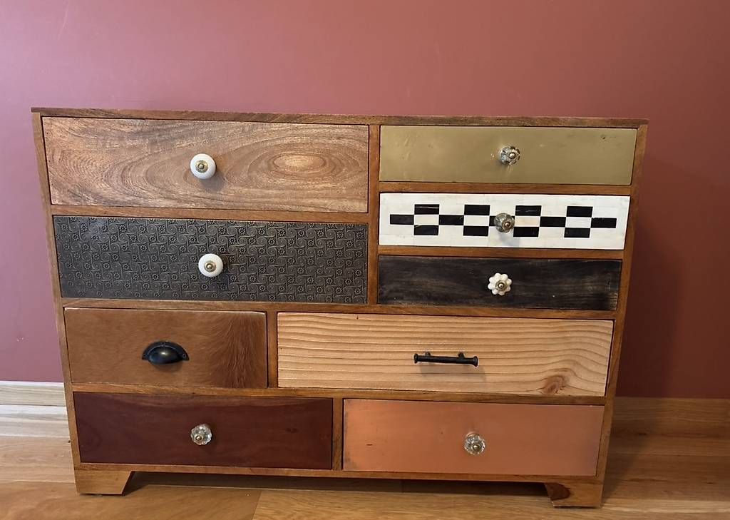 Cassettiere: Commode en bois vintage – Usato da Grand-Lancy venduto da Magali.fischer