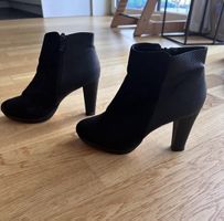 Schwarze Stiefeletten, Gr. 39