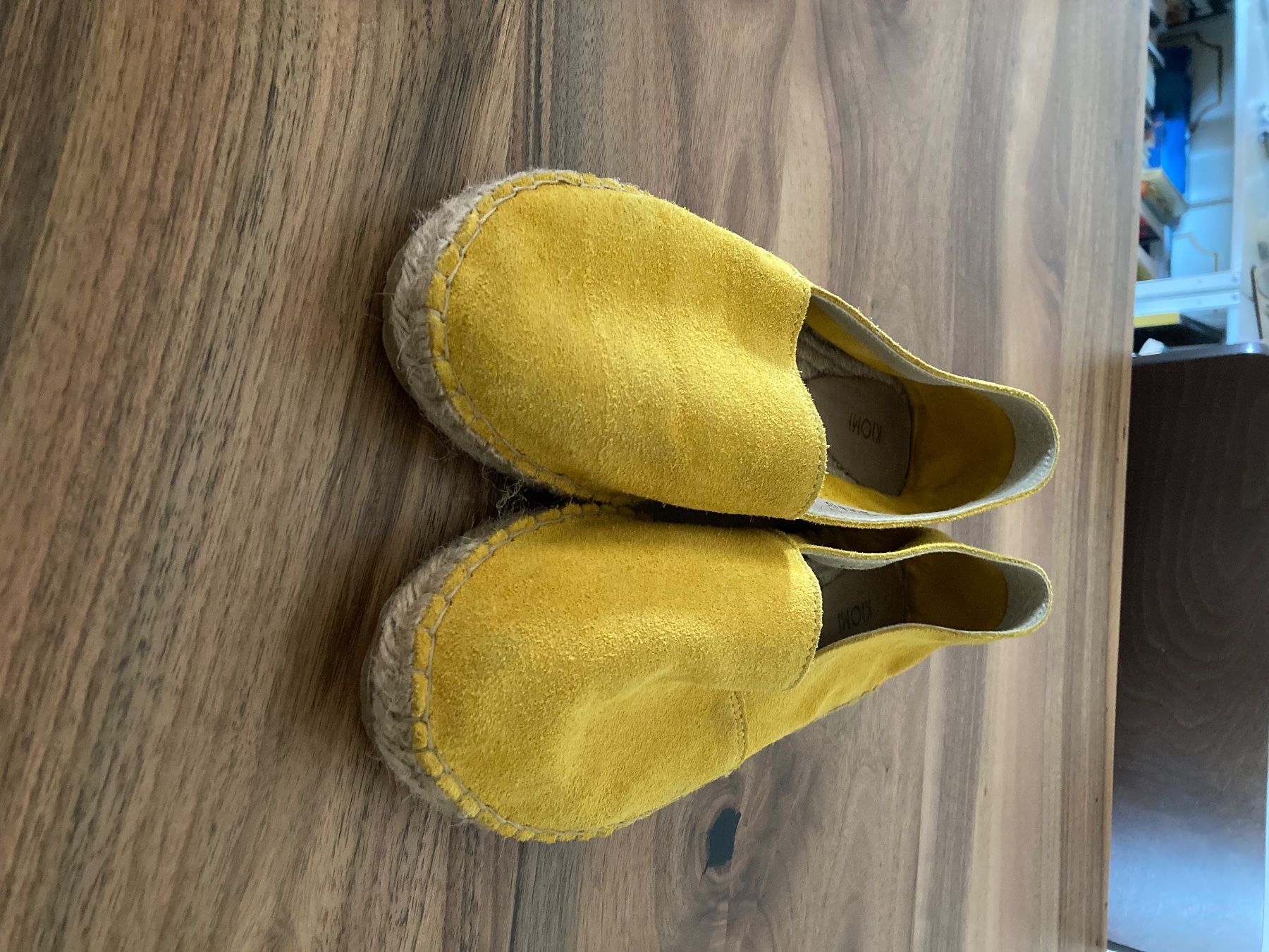 Scarpe da donna: Kiomi Slipper – Usato da St. Gallen venduto da ros_7ynt
