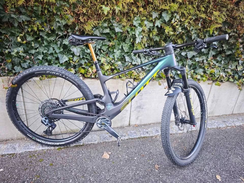 Scott Biciclette: SCOTT Spark RC Team Issue AXS 2022 – Usato da St. Ursen venduto da pil_5ddv