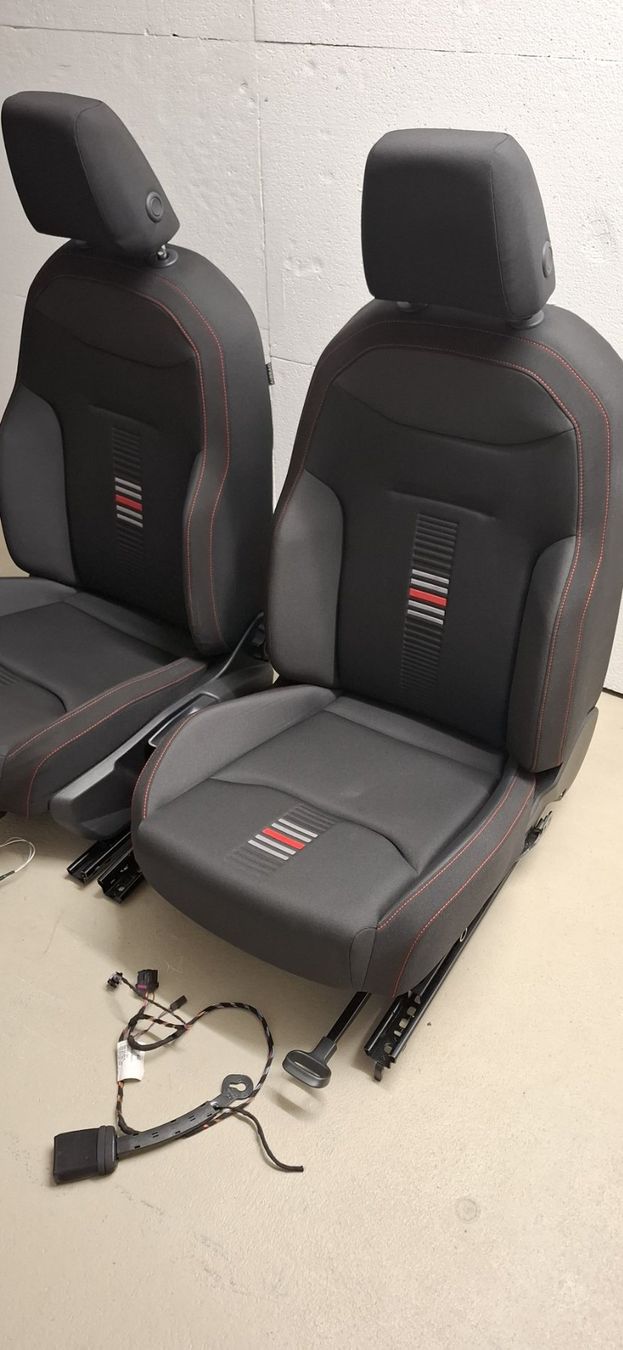Seat Tutti pezzi di ricambio auto: SEAT Ibiza Sitze – Usato da Schöftland venduto da Bikefarmer 4