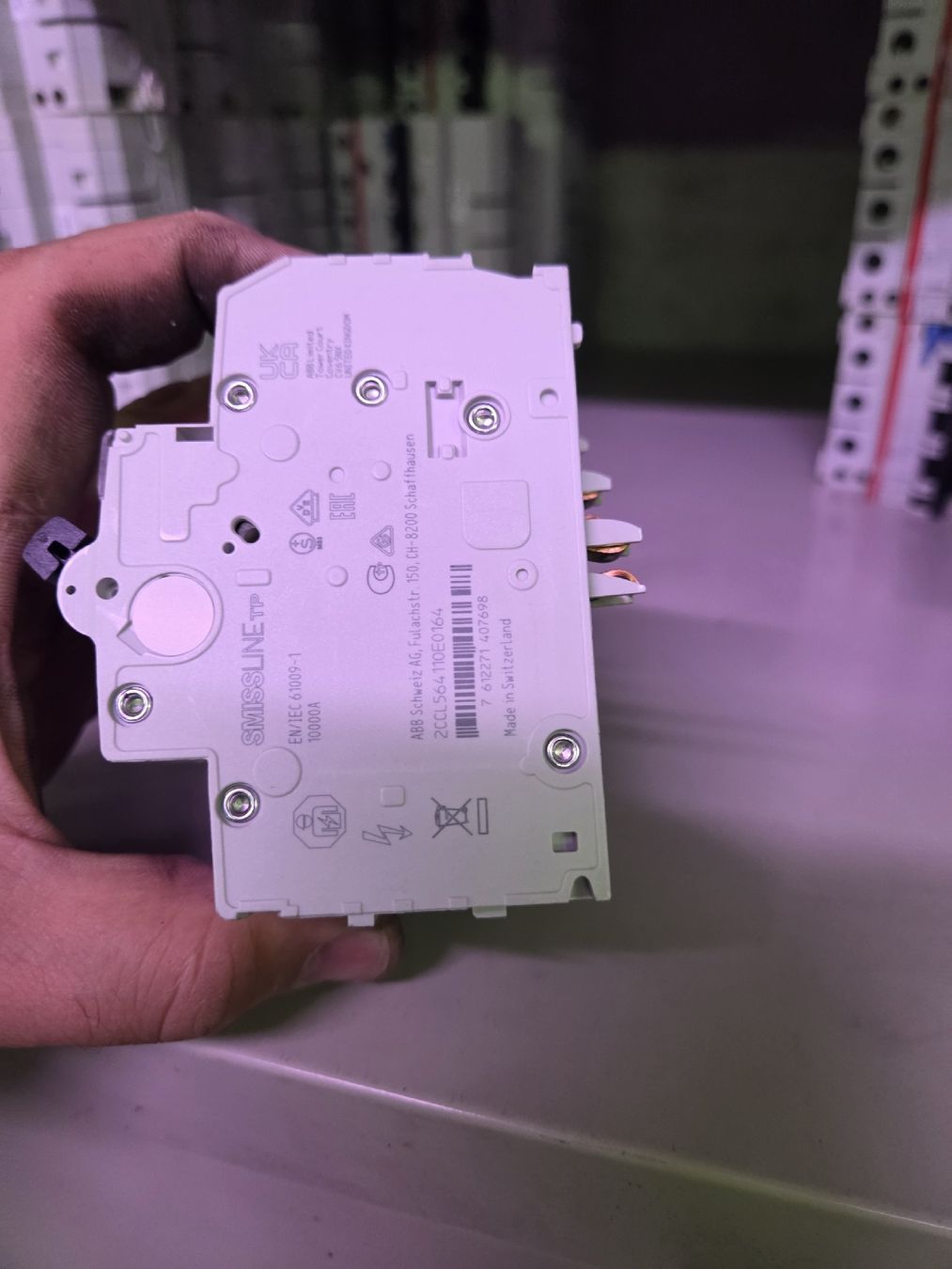 ABB Interruttori: ABB Fehlerstromschutzschalter FS403M C16 FI/LS – Usato da Zürich venduto da eymen20 6