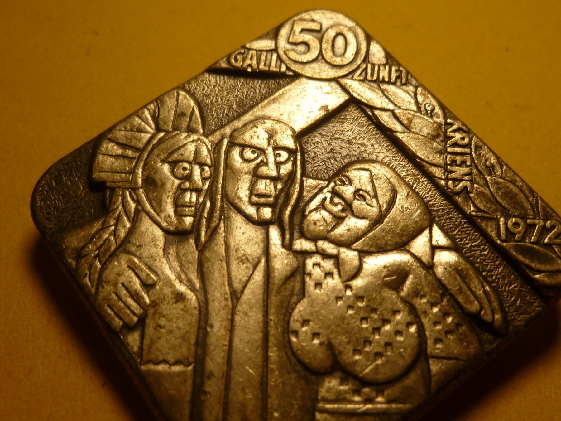 Plaketten & Abzeichen: KRIENS 1972 SILBER – Gebraucht aus Ried (Muotathal) von Mandarin02