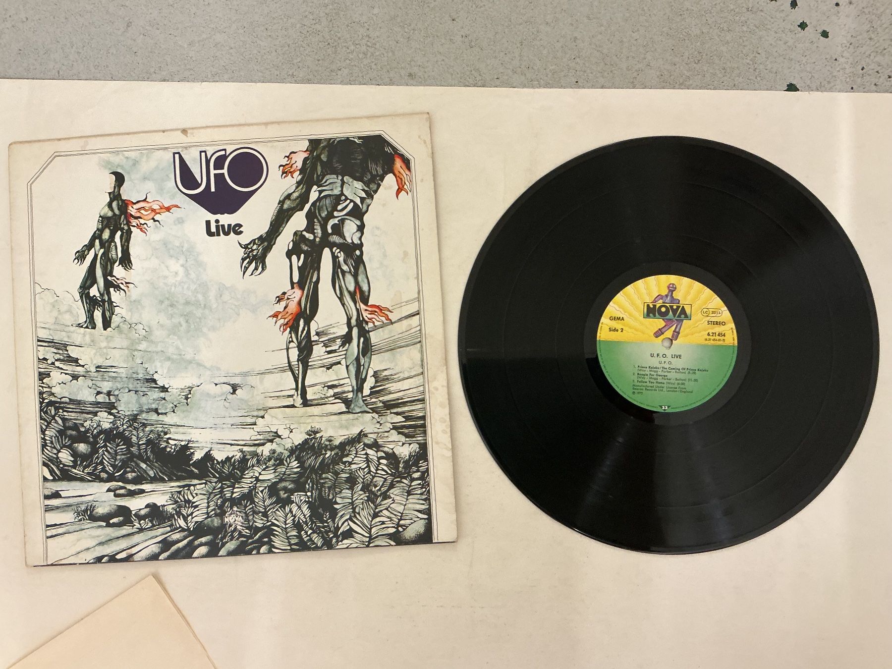 Dischi in vinile: UFO LP - Live (LP NM) – Usato da Winterthur venduto da Tumko-Vinyl