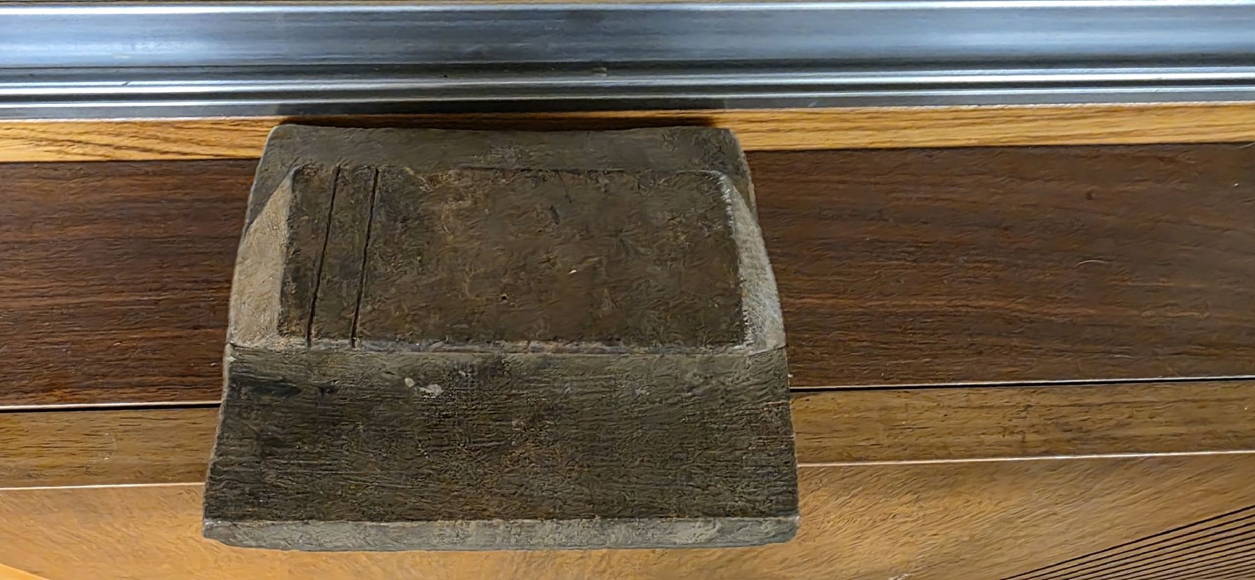 Timbri: antiker Stoffstempel aus Holz – Usato da Zürich venduto da Racula11 1