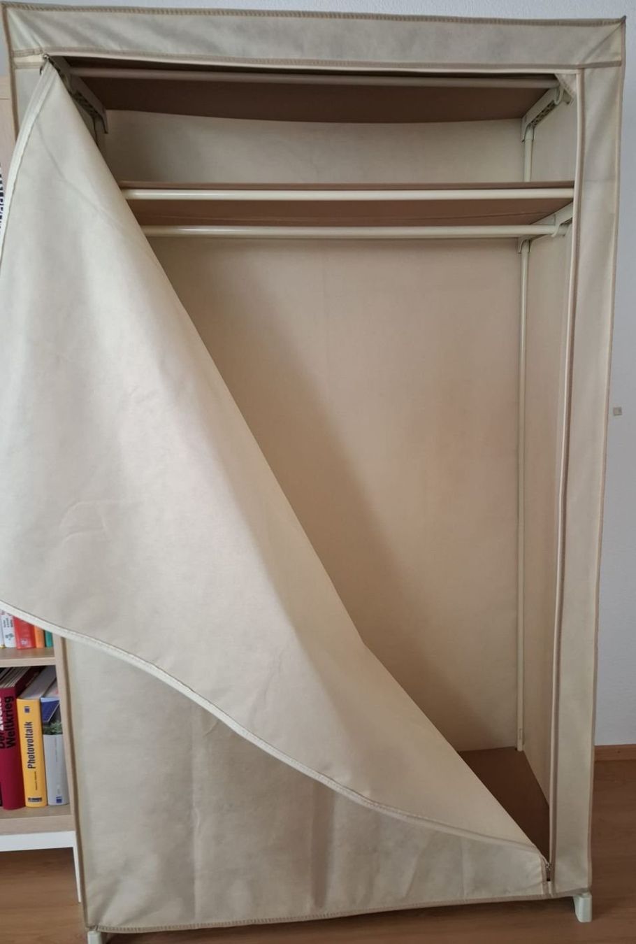 Armadi: Mottenschrank – Usato da Hasle b. Burgdorf venduto da Danny820 1