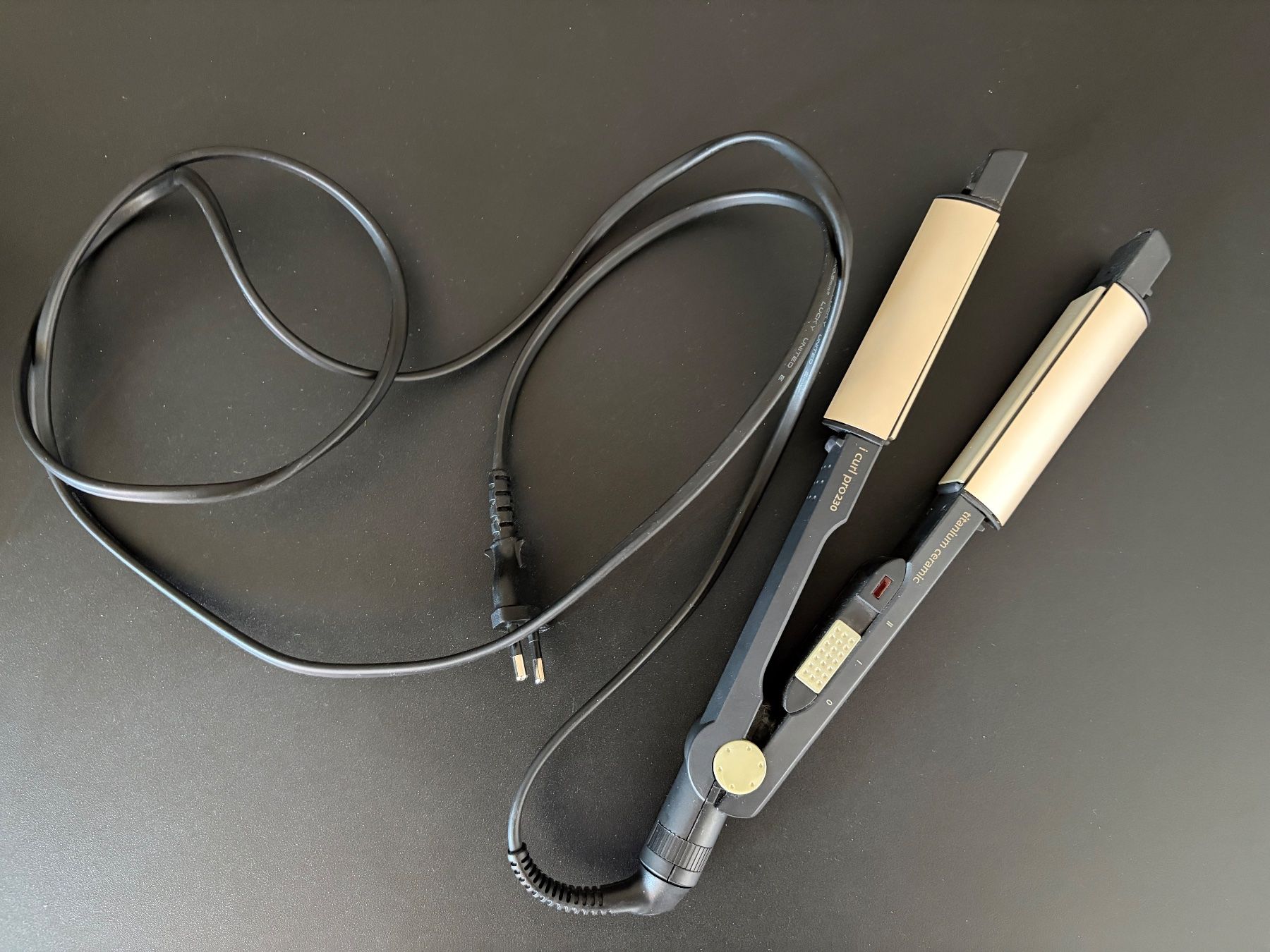 BaByliss Piastre & Arricciacapelli: Glätteisen BaByliss i-curl pro 230 Titanium Ceramic – Nuovo (secondo la descrizione) da Meilen venduto da Sura18