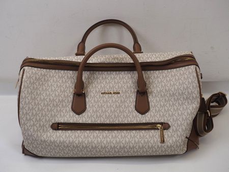 MICHAEL KORS Duffel Bag (26082501)