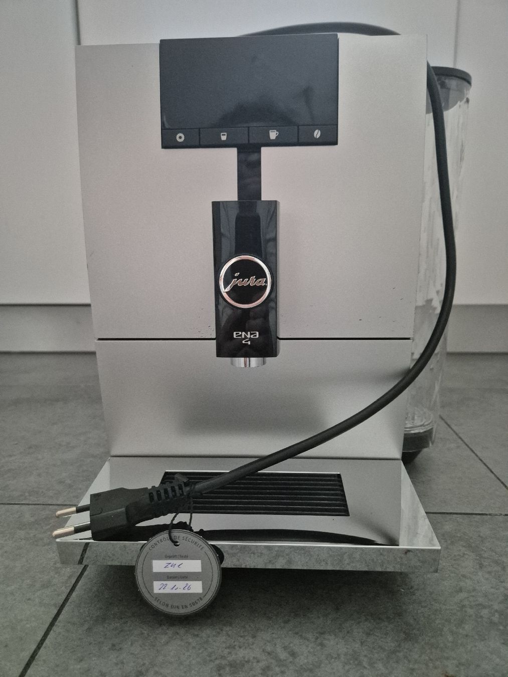 Jura Kaffeemaschinen & Espressomaschinen: Jura ENA 4 – Gebraucht aus Aesch BL von puerto02 2