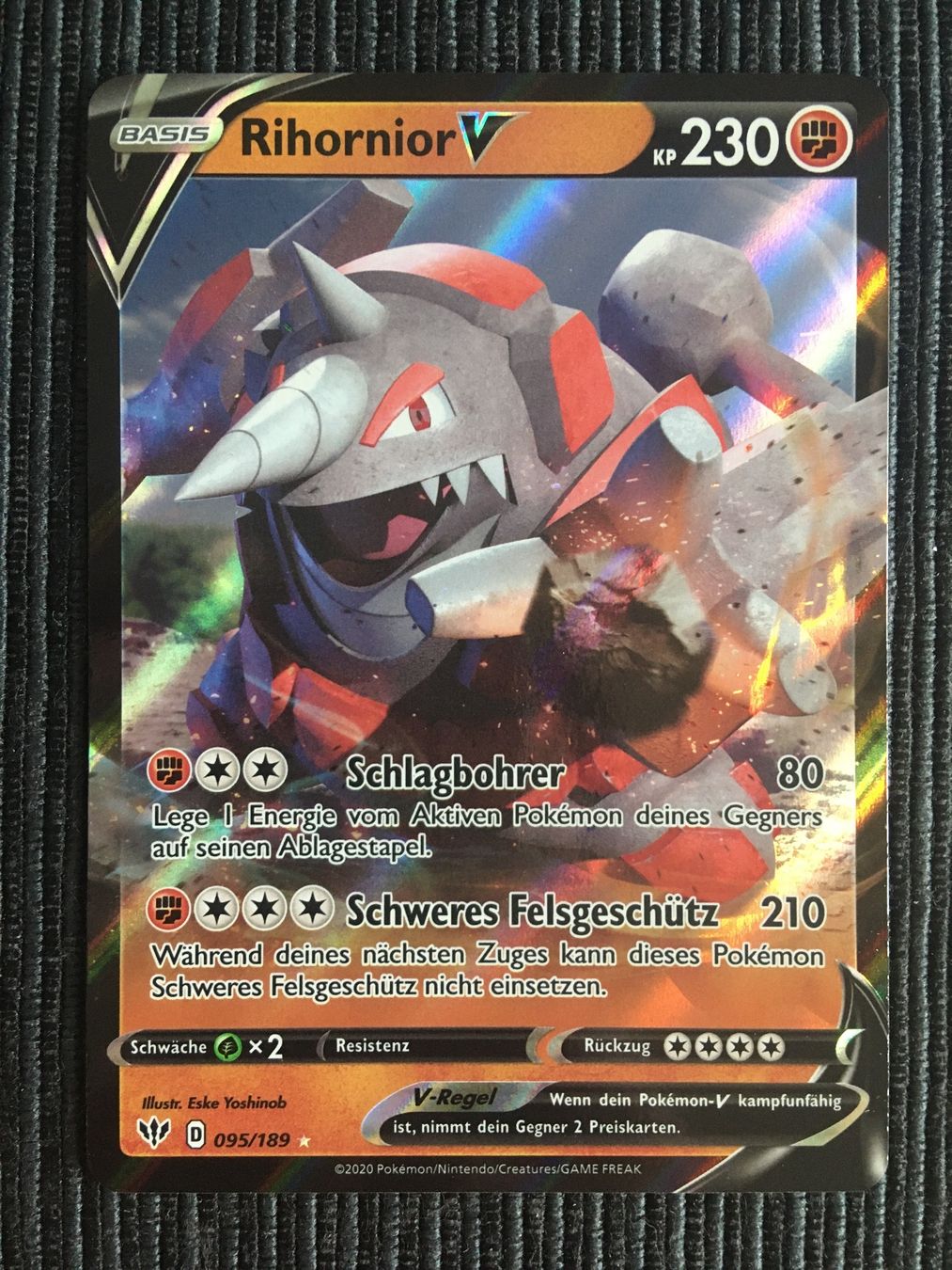 Pokémon Carte collezionabili: Pokemon Rihornior V Darkness Ablaze – Nuovo (secondo la descrizione) da Wabern venduto da Collectfun