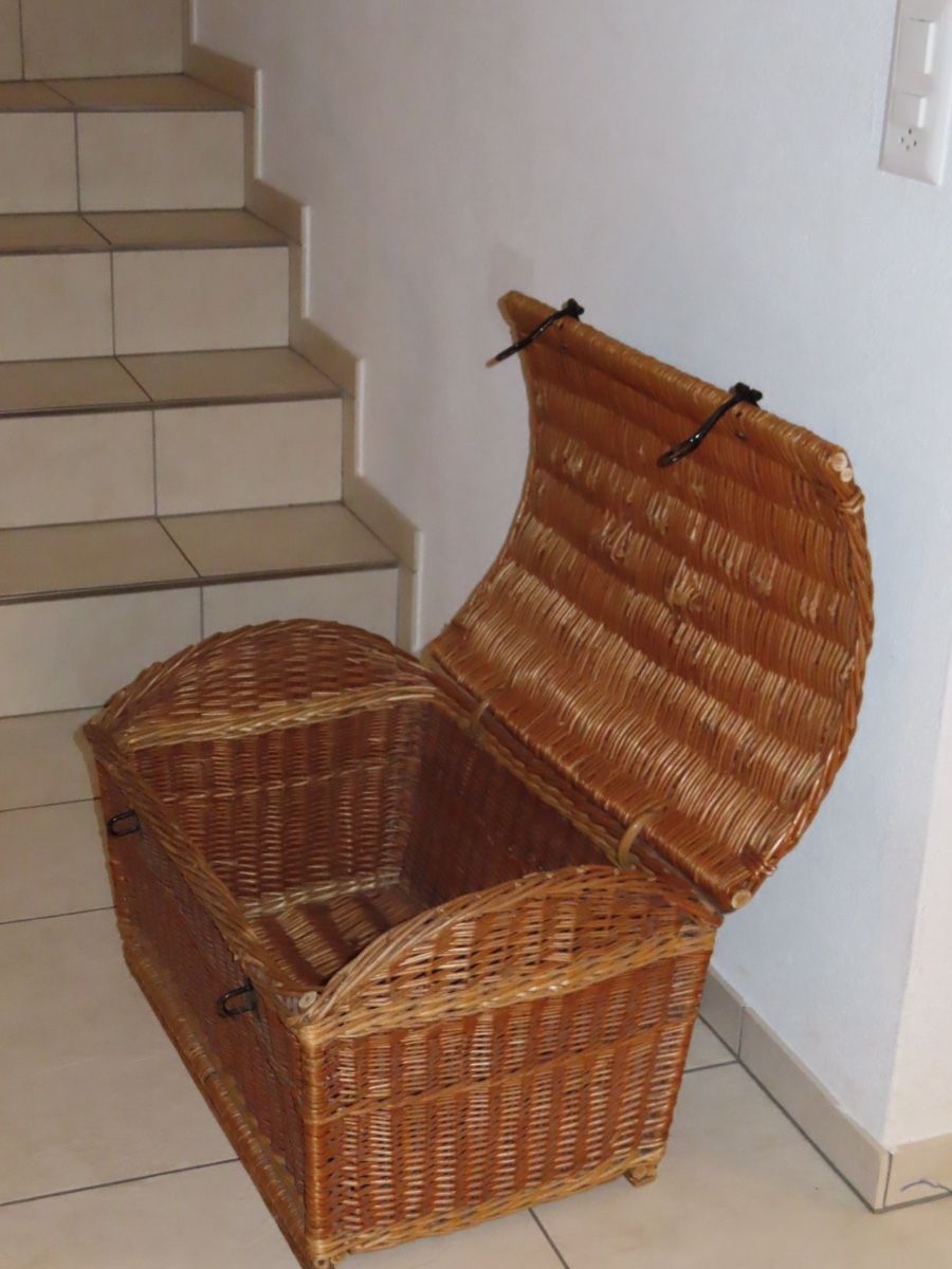 Altro in Antiquarato & Arte: Vintage-Korbkoffer – Usato da Richterswil venduto da Prangins9 8
