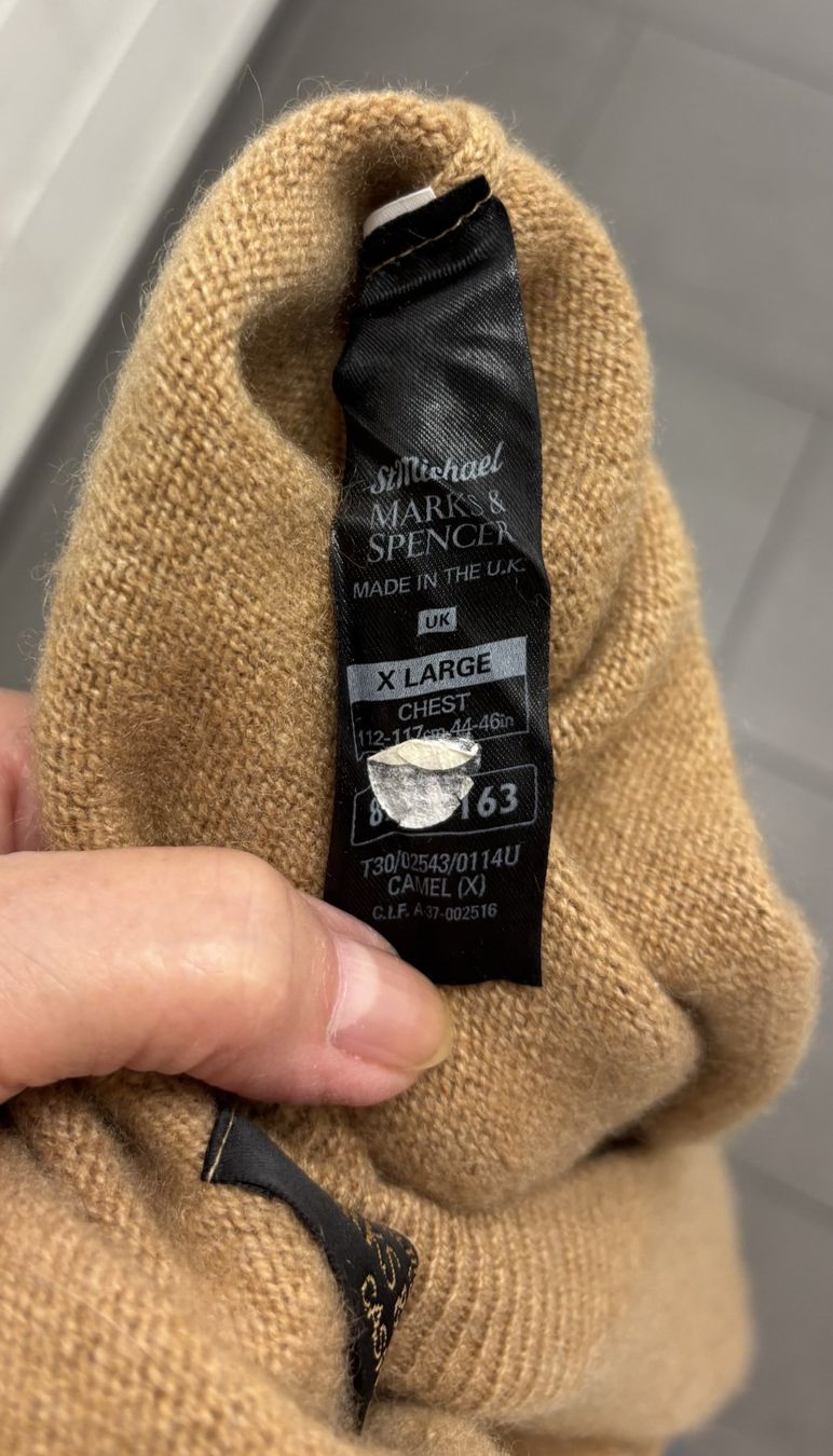 Maglioni & Felpe: Pull camel à manches longues – Usato da OBERENGSTRINGEN venduto da Lolo6316 4