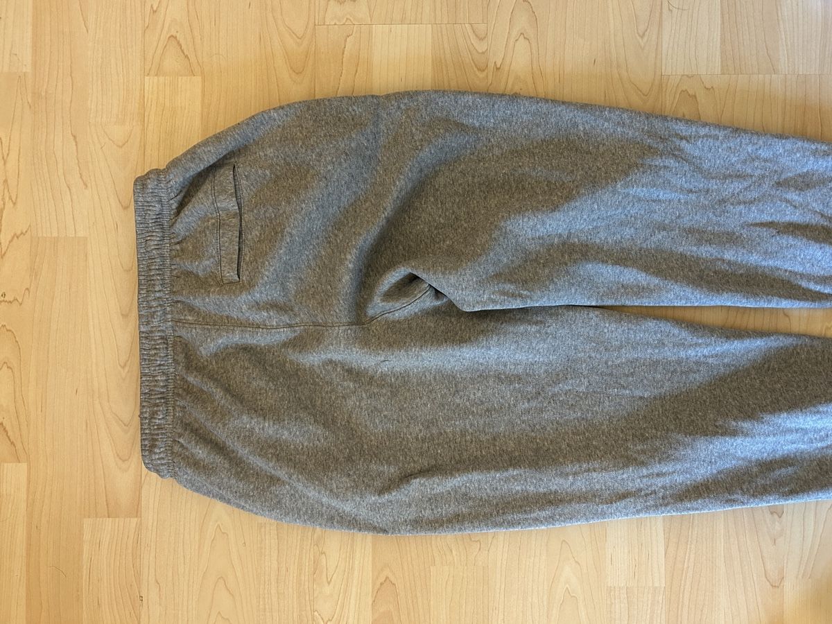 Nike Hosen: NIKE Trainerhose Grösse S – Neu (gemäss Beschreibung) aus Gattikon von luc_69m6 3