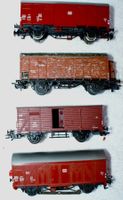 Lot de 4 wagons Marklin avec fin de convoi éclairé