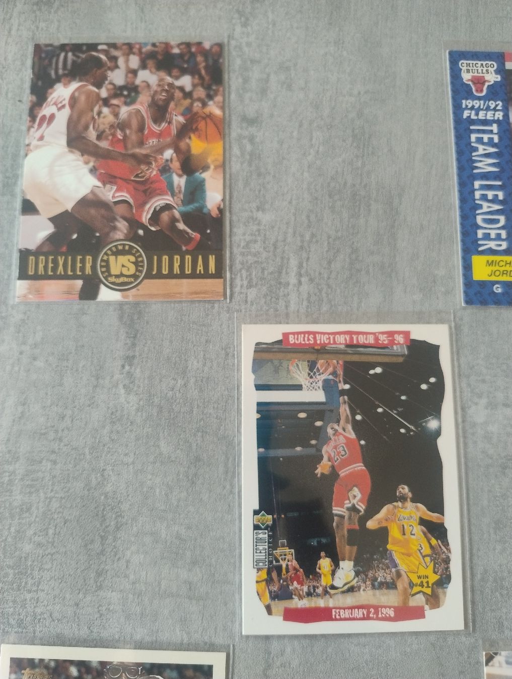 Nba Cartes à collectionner: Lot 1 NBA Michael Jordan 5 cards – Neuf (Voir description) à Martigny par julionix 1