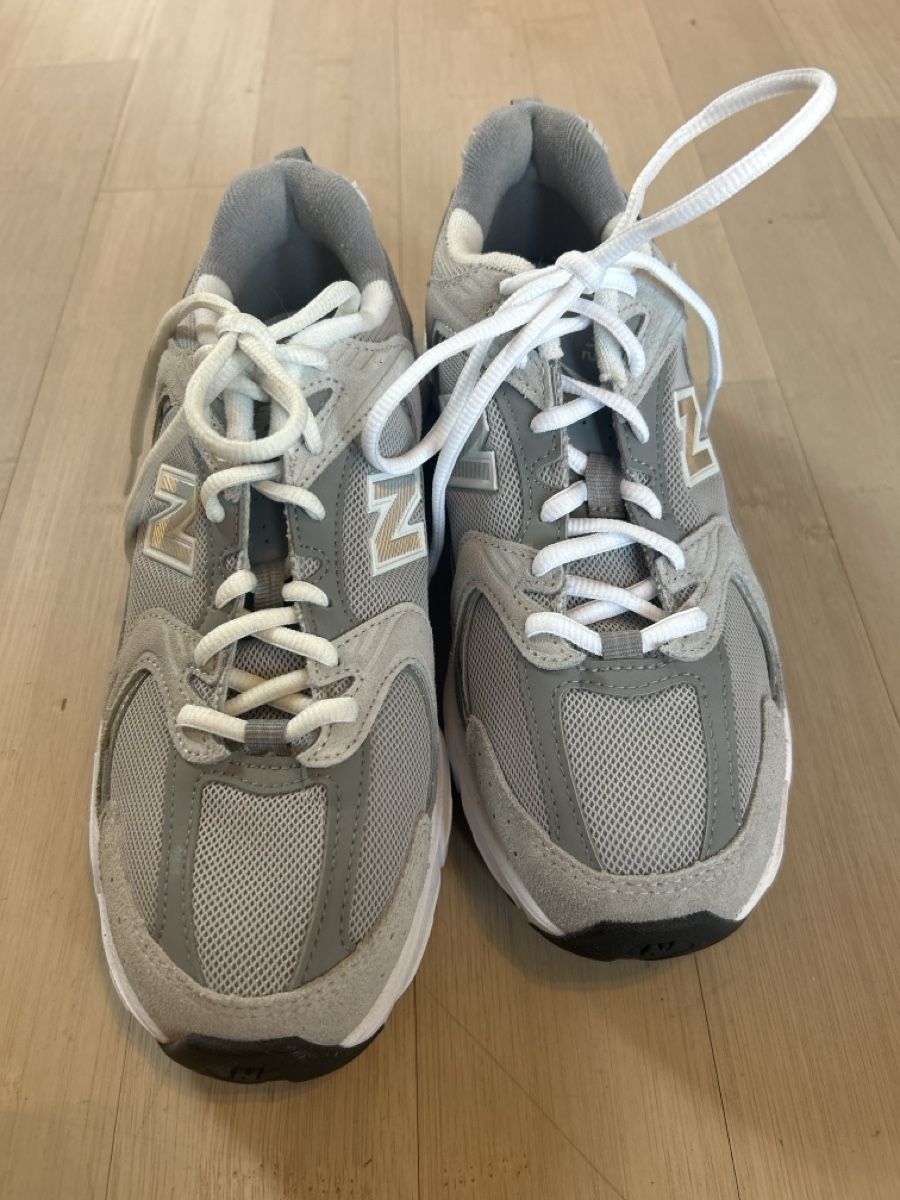 New Balance Damenschuhe: New Balance Schuhe – Neu (gemäss Beschreibung) aus Benken ZH von Schaf108