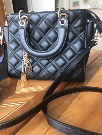 Hübsche kleine Tasche von ALDO, WIE NEU!