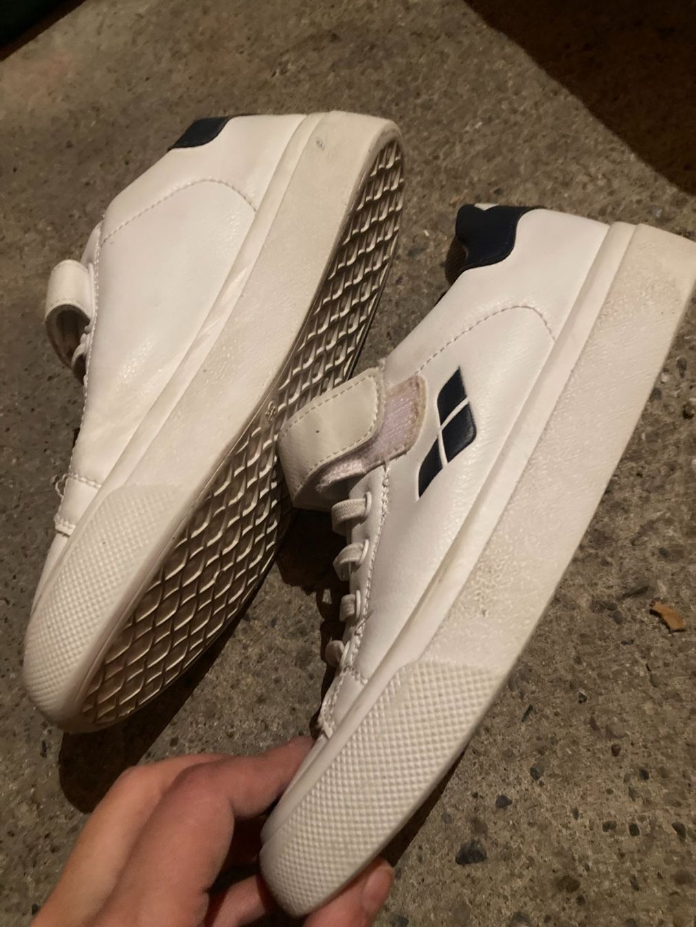 Scarpe per ragazzi: Kinder Hallenschuhe – Usato da Zürich venduto da natida78 1
