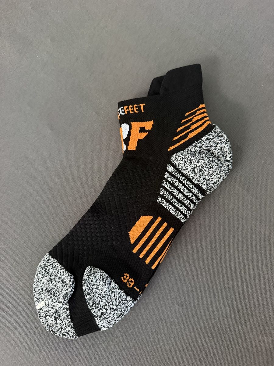 Socken: Renn Socken RaceFeet  – Neu und originalverpackt aus Jegenstorf von Lubek-Automobile 1