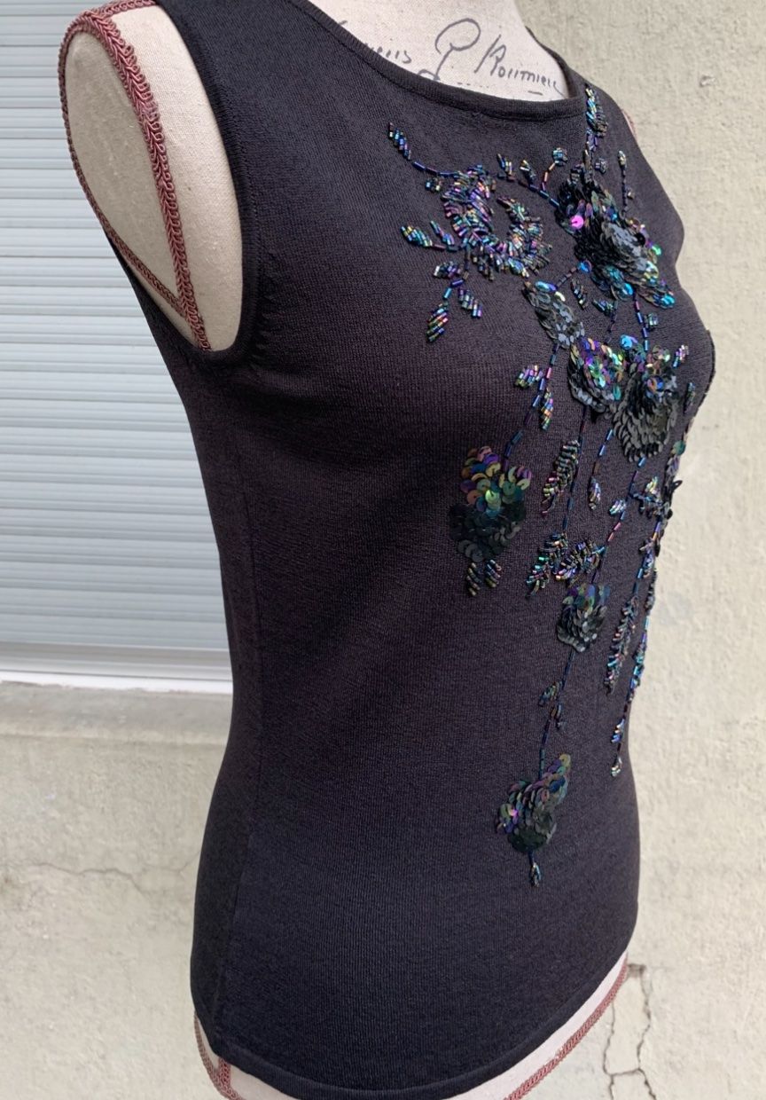 Top: Splendide twinset brodé séquins&perles noir irisé 2pces – Nuovo (secondo la descrizione) da Martigny venduto da only__you 3