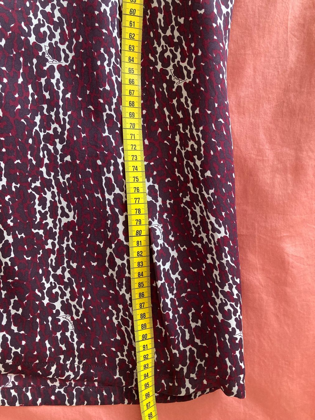 Burberry Vestiti: Burberry Seidenkleid – Usato da Bern venduto da umase39 6