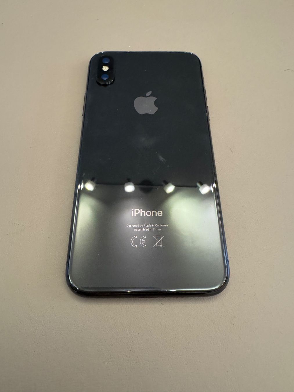 Apple Telefoni cellulari / Smartphones: iPhone X – Difettoso da Adliswil venduto da Busys 1