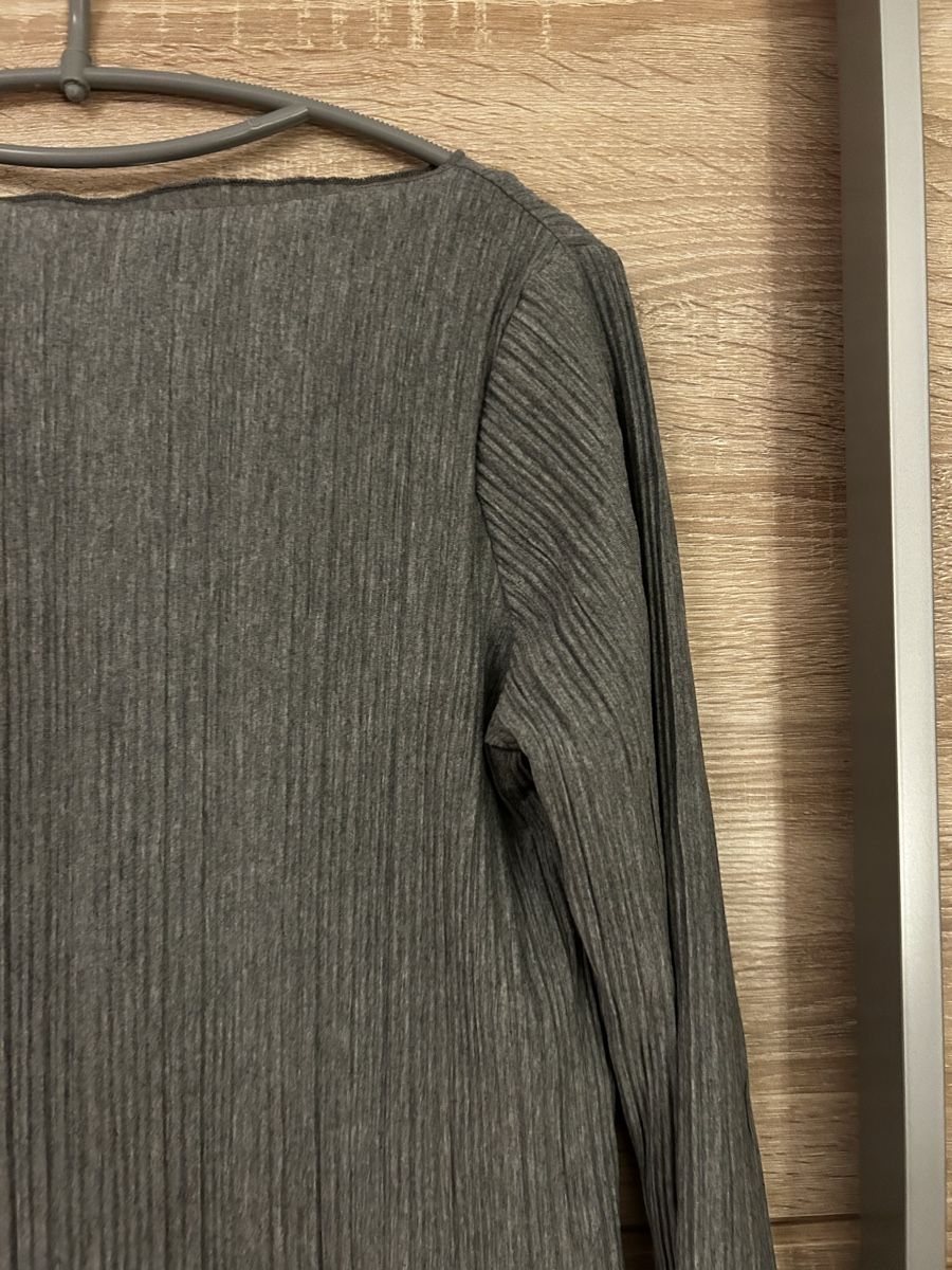 C&A Pulls & Sweat-shirts: Pull – Neuf (Voir description) à Lausanne par naranjo 1